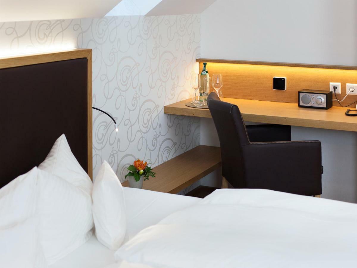 Hotel Restaurant Seehalde Uhldingen-Muehlhofen Ngoại thất bức ảnh